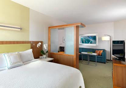 Springhill Suites By Marriott Mount Laurel Exterior photo